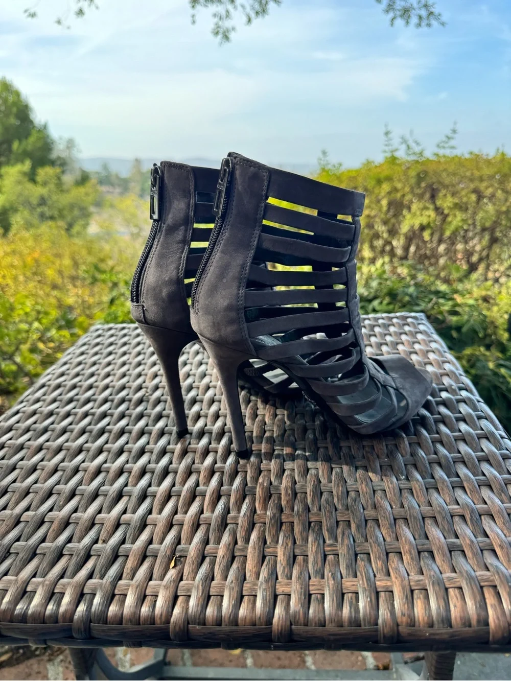 SCHUTZ sexy strappy